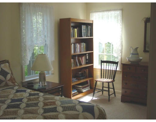 6 Red Barn Road Holden, MA 01520 - Photo 11 of 18 Gallery Image 11