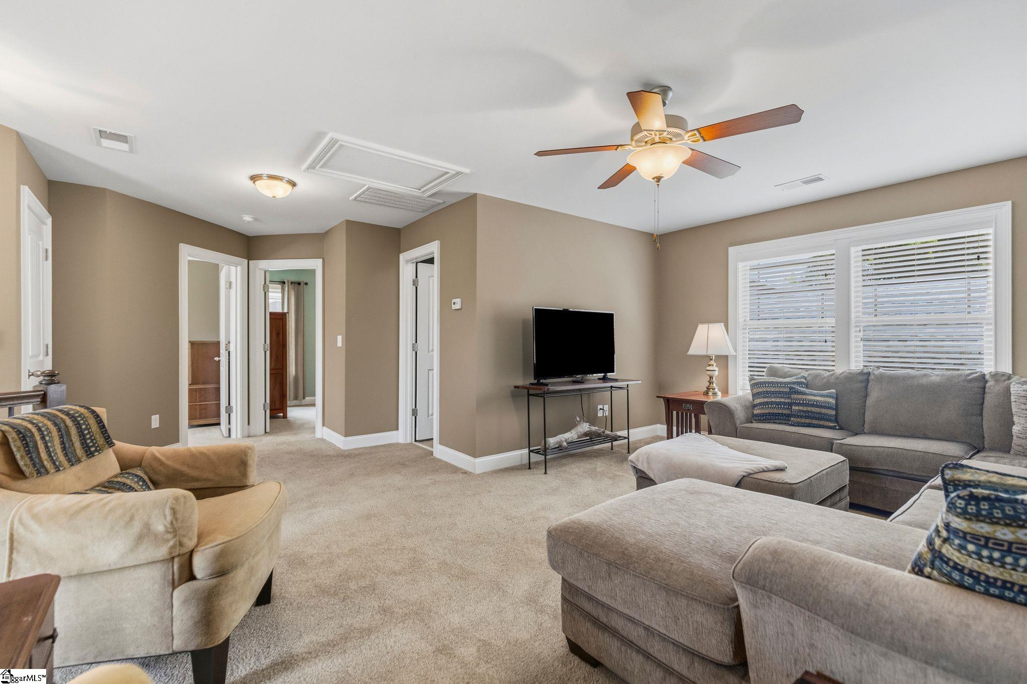 14 Ridenour Avenue Greenville, SC 29617 - Photo 18 of 34