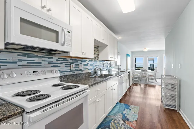 $1,450,000 | 271 West First Street, Unit D, Ocean Isle Beach, NC 28469