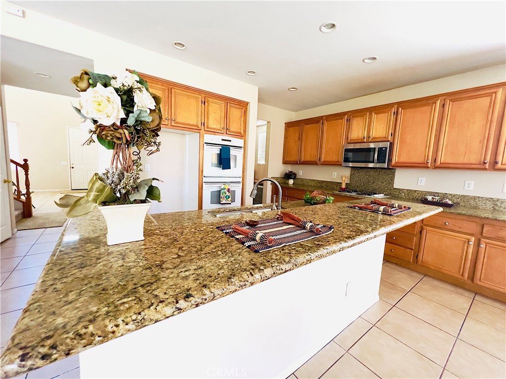 17231 Greentree Drive Riverside, CA 92503 - Photo 20 of 52 Gallery Image 20