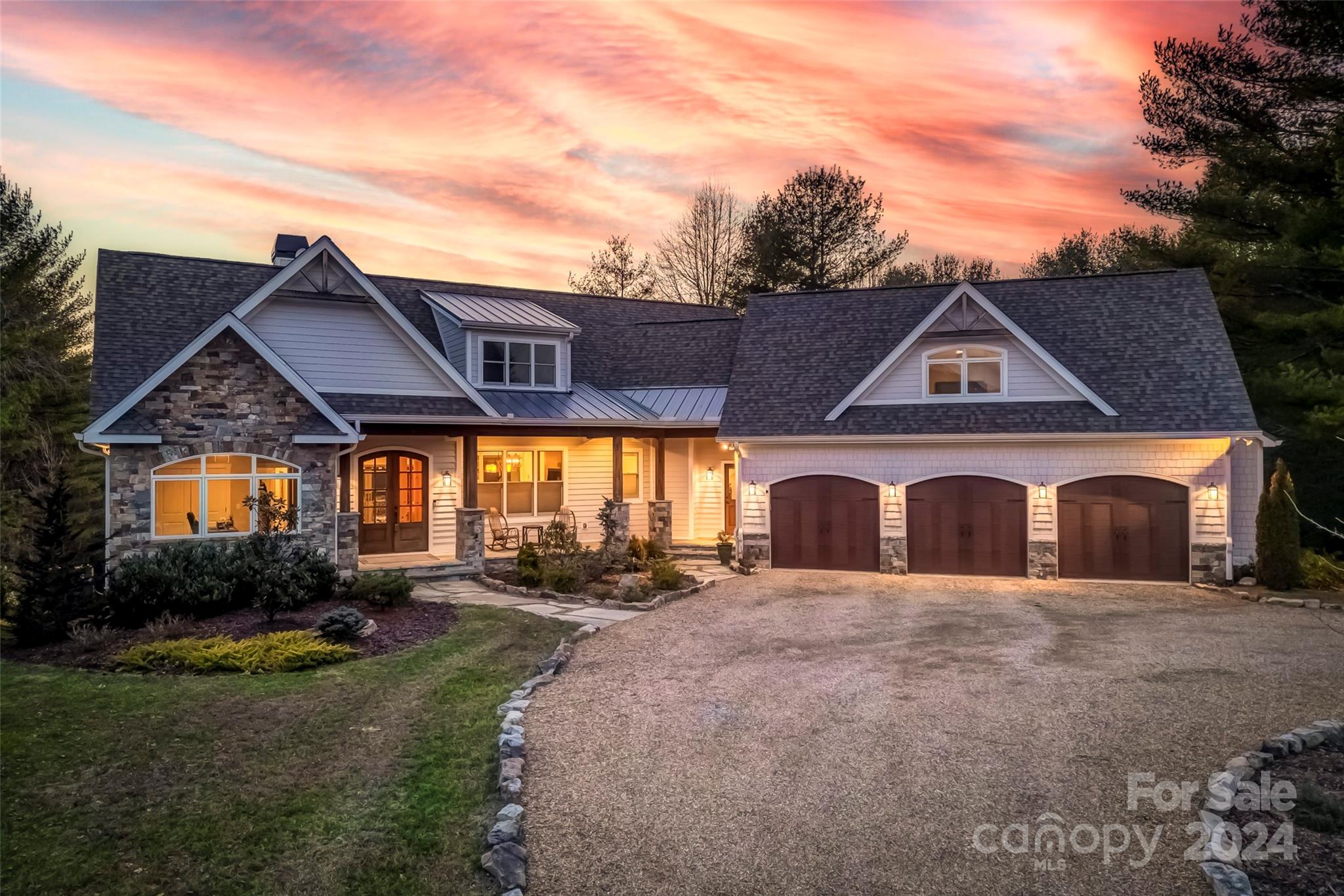 245 Southampton Road Brevard, NC 28712 - Photo 4 of 48 Gallery Image 4