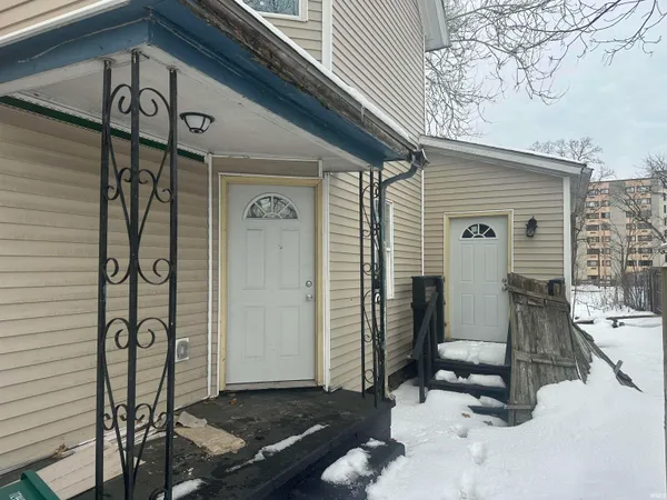 $215,900 | 550 Lincolnway East, Mishawaka, IN 46544