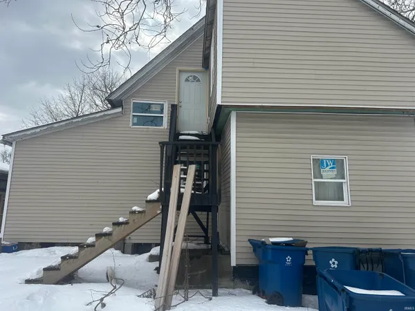 $215,900 | 550 Lincolnway East, Mishawaka, IN 46544