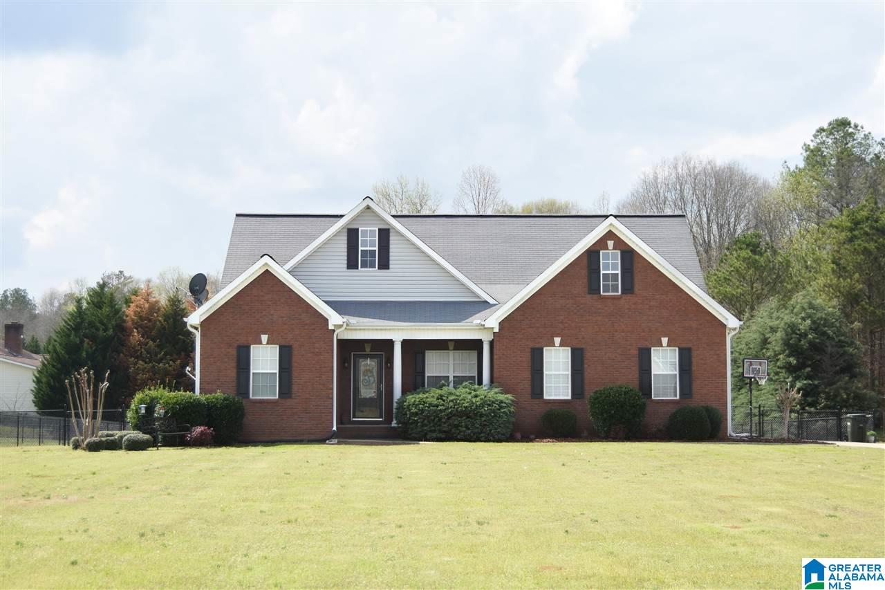 111 Easy Street Anniston, AL 36207 - Photo 1 of 49