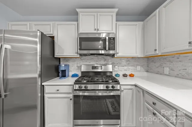 $390,000 | 4217 Jones Crk Lane, Charlotte, NC 28215