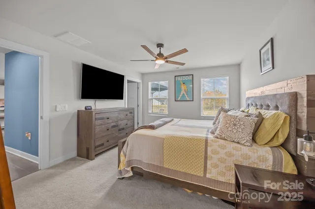 $390,000 | 4217 Jones Crk Lane, Charlotte, NC 28215