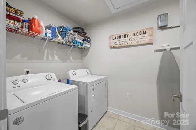 $390,000 | 4217 Jones Crk Lane, Charlotte, NC 28215