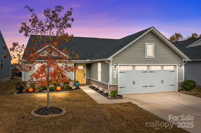 $390,000 | 4217 Jones Crk Lane, Charlotte, NC 28215