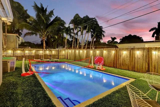 $6,995 | 1024 Northeast 4th Street, Hallandale Beach, FL 33009