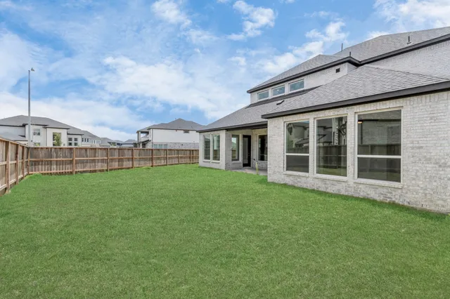 $4,000 | 21118 Chelton Beach Drive, Cypress, TX 77433