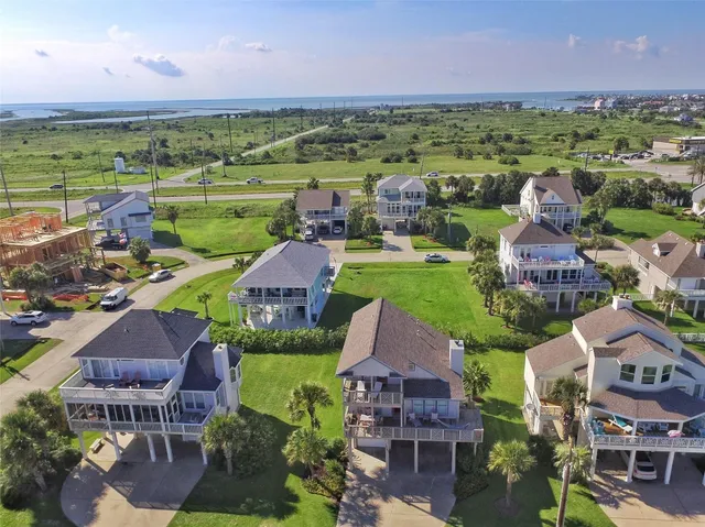 $4,200 | 14463 Spyglass Circle, Galveston, TX 77554