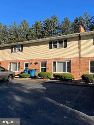 $1,475 | 729 Low Street, Mechanicsburg, PA 17055