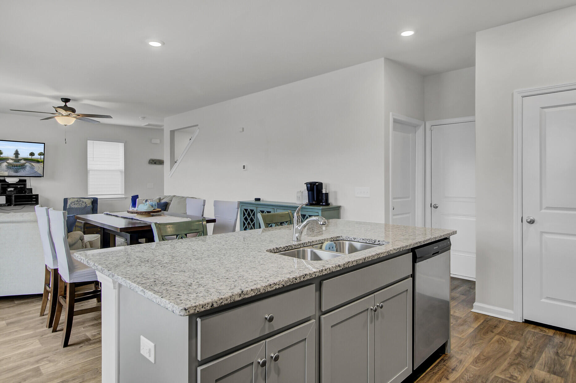 9655 Brandishing Road Ladson, SC 29456 - Photo 14 of 41 Kitchen