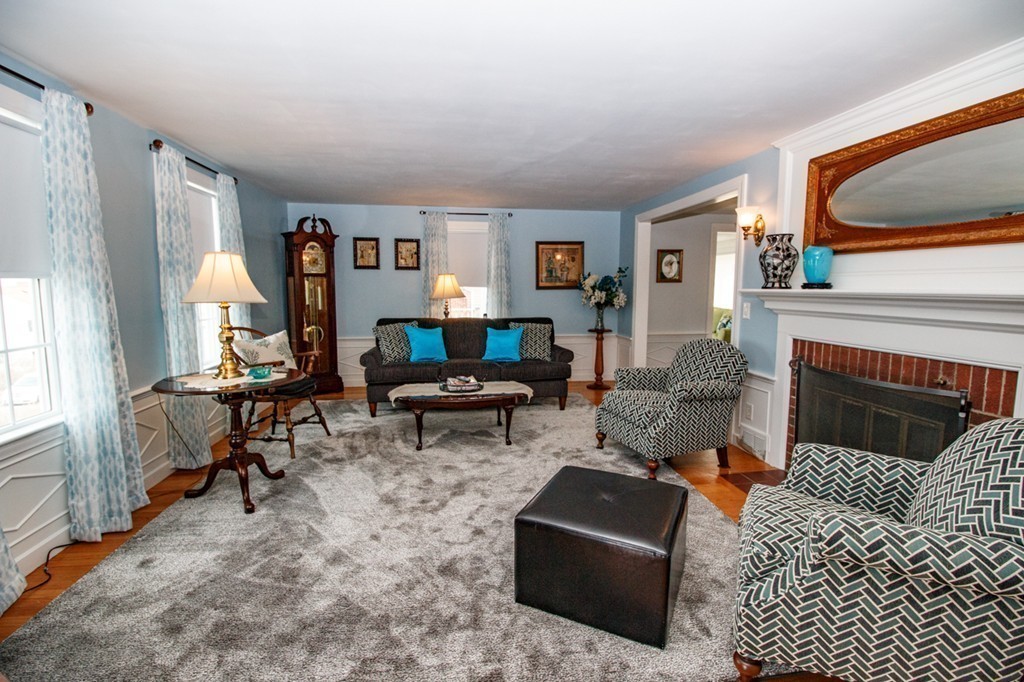 60 Regatta Road Weymouth, MA 02191 - Photo 3 of 29 Gallery Image 3