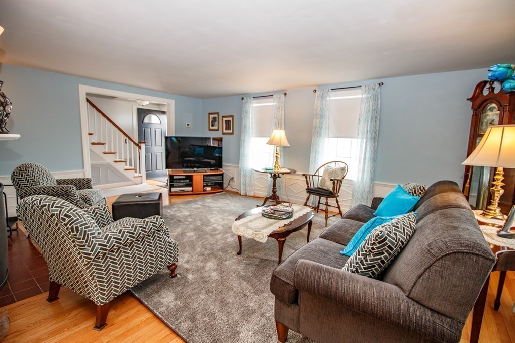 60 Regatta Road Weymouth, MA 02191 - Photo 6 of 29 Gallery Image 6