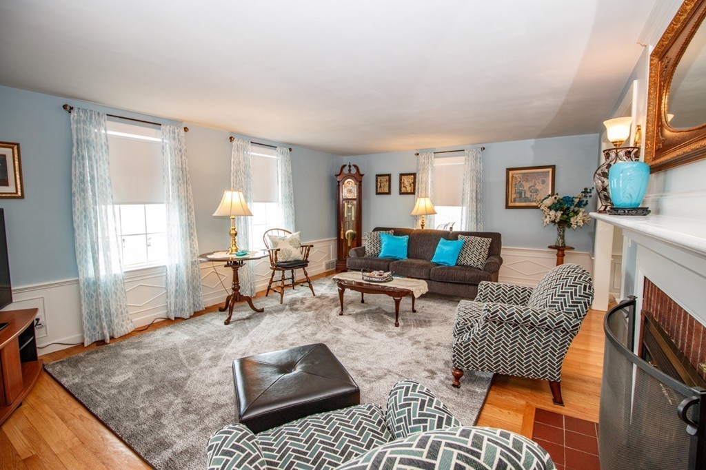 60 Regatta Road Weymouth, MA 02191 - Photo 7 of 29 Gallery Image 7