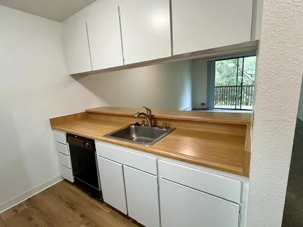 $2,600 | 6227 Shelter Creek Lane, San Bruno, CA 94066