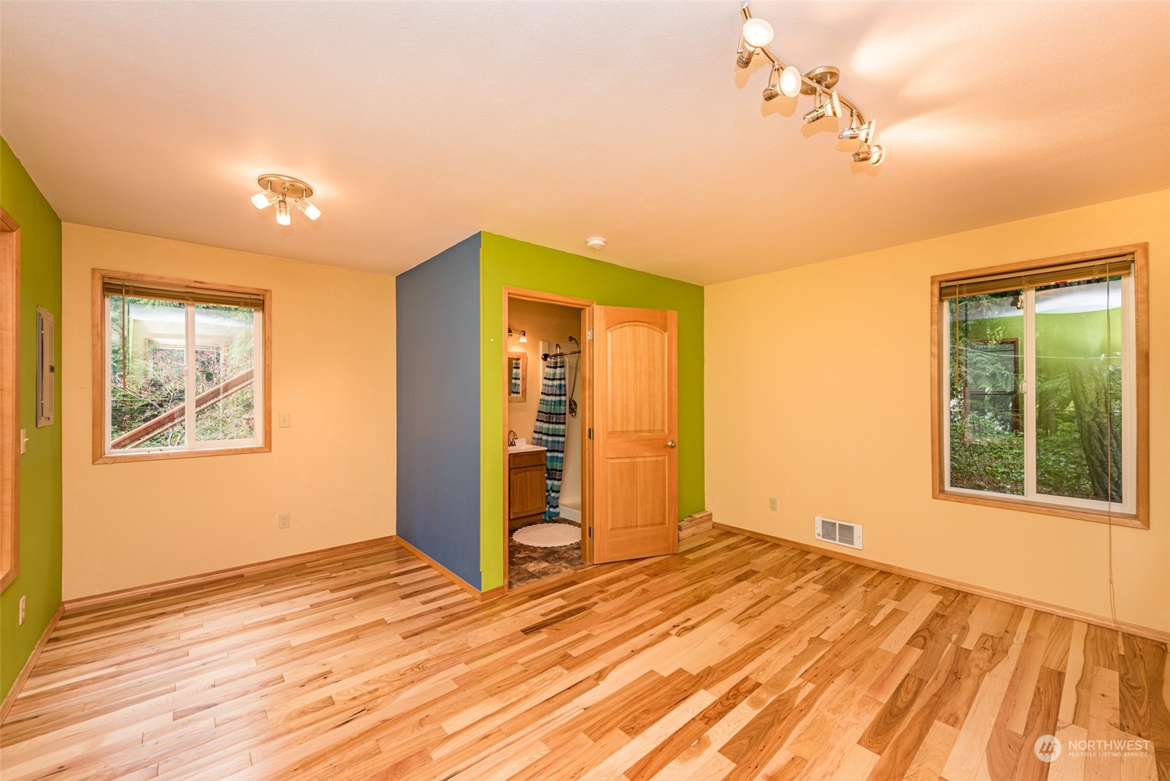 521 Hunt Road Port Angeles, WA 98363 - Photo 24 of 39 Gallery Image 24