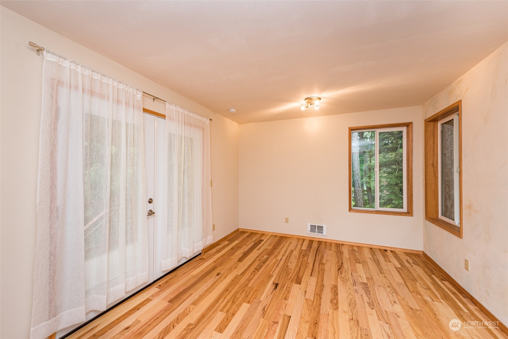 521 Hunt Road Port Angeles, WA 98363 - Photo 31 of 39 Gallery Image 31