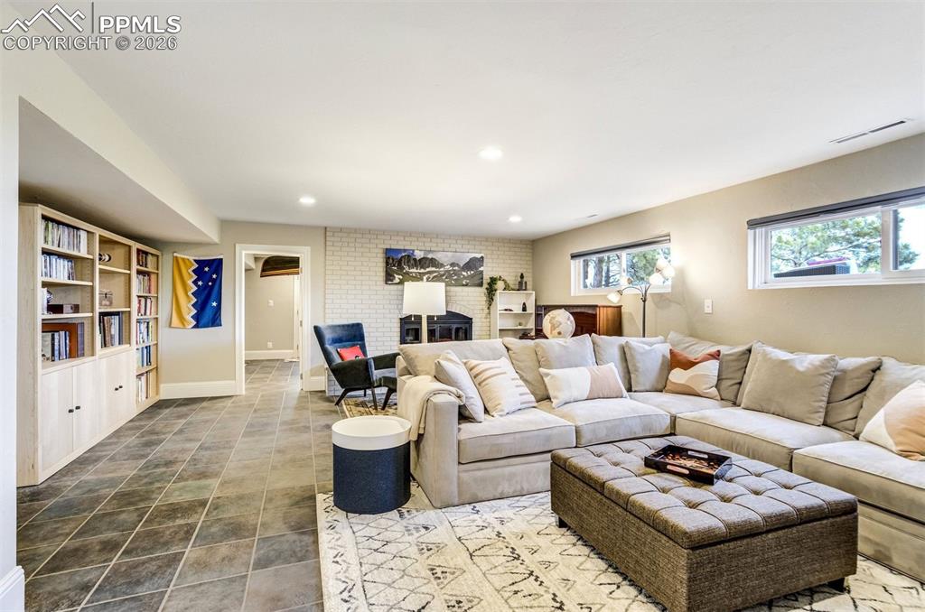 8 Midland Road Colorado Springs, CO 80906 - Photo 33 of 50