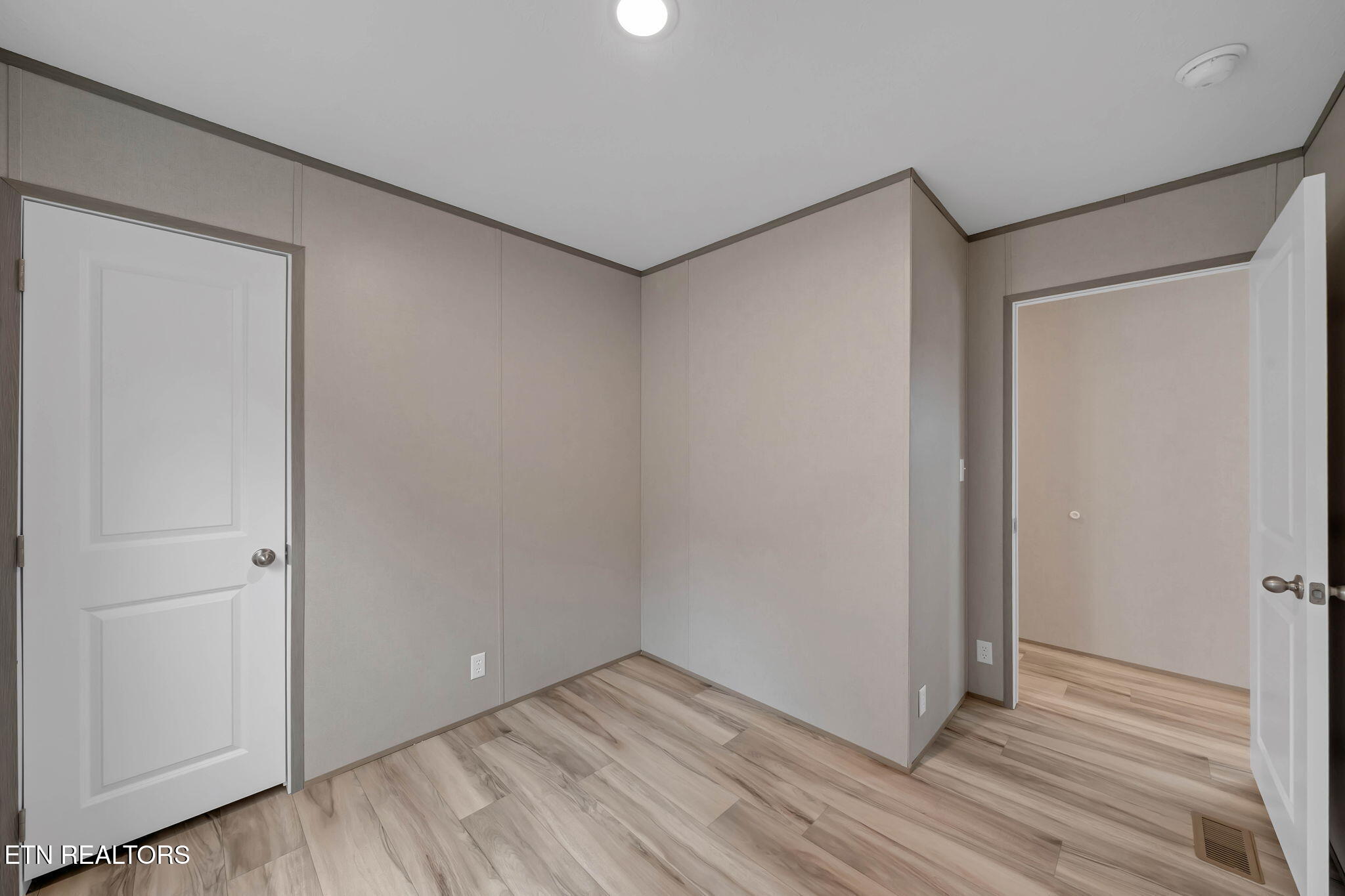 182 Tazewell Pike Luttrell, TN 37779 - Photo 13 of 23 Bedroom 2