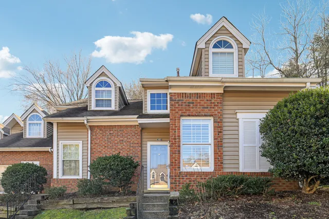 $320,000 | 426 English Ivy Drive, Nashville, TN 37211