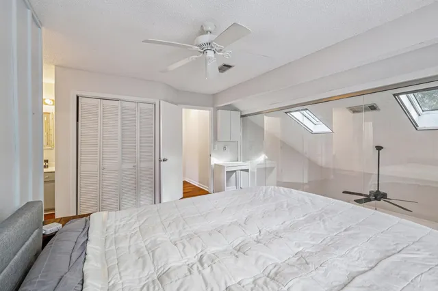 $320,000 | 426 English Ivy Drive, Nashville, TN 37211