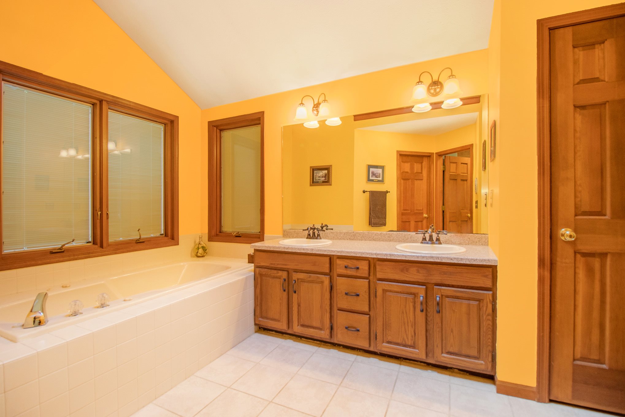 916 Handlebar Road Mishawaka, IN 46544 - Photo 22 of 36 Gallery Image 22