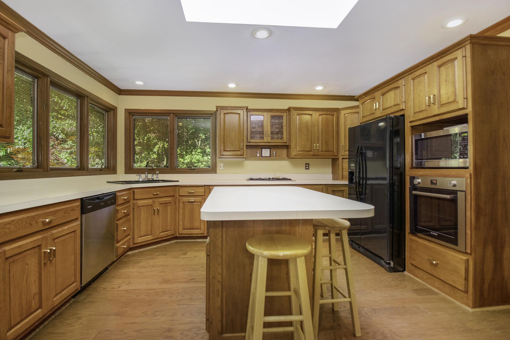 916 Handlebar Road Mishawaka, IN 46544 - Photo 9 of 36 Gallery Image 9