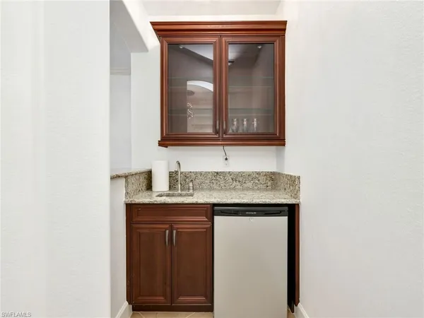 $4,800 | 8060 Players Cove Drive, Unit 101, Naples, FL 34113