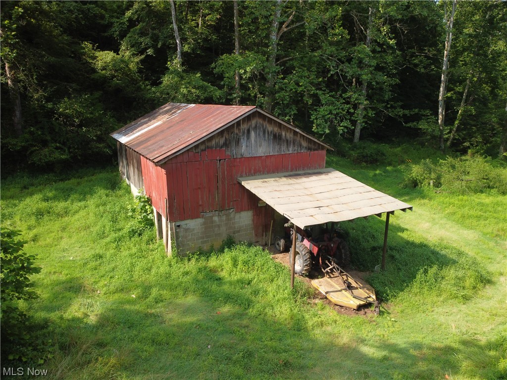 1700 Back Fork Road Big Springs, WV 26137 - Photo 9 of 16
