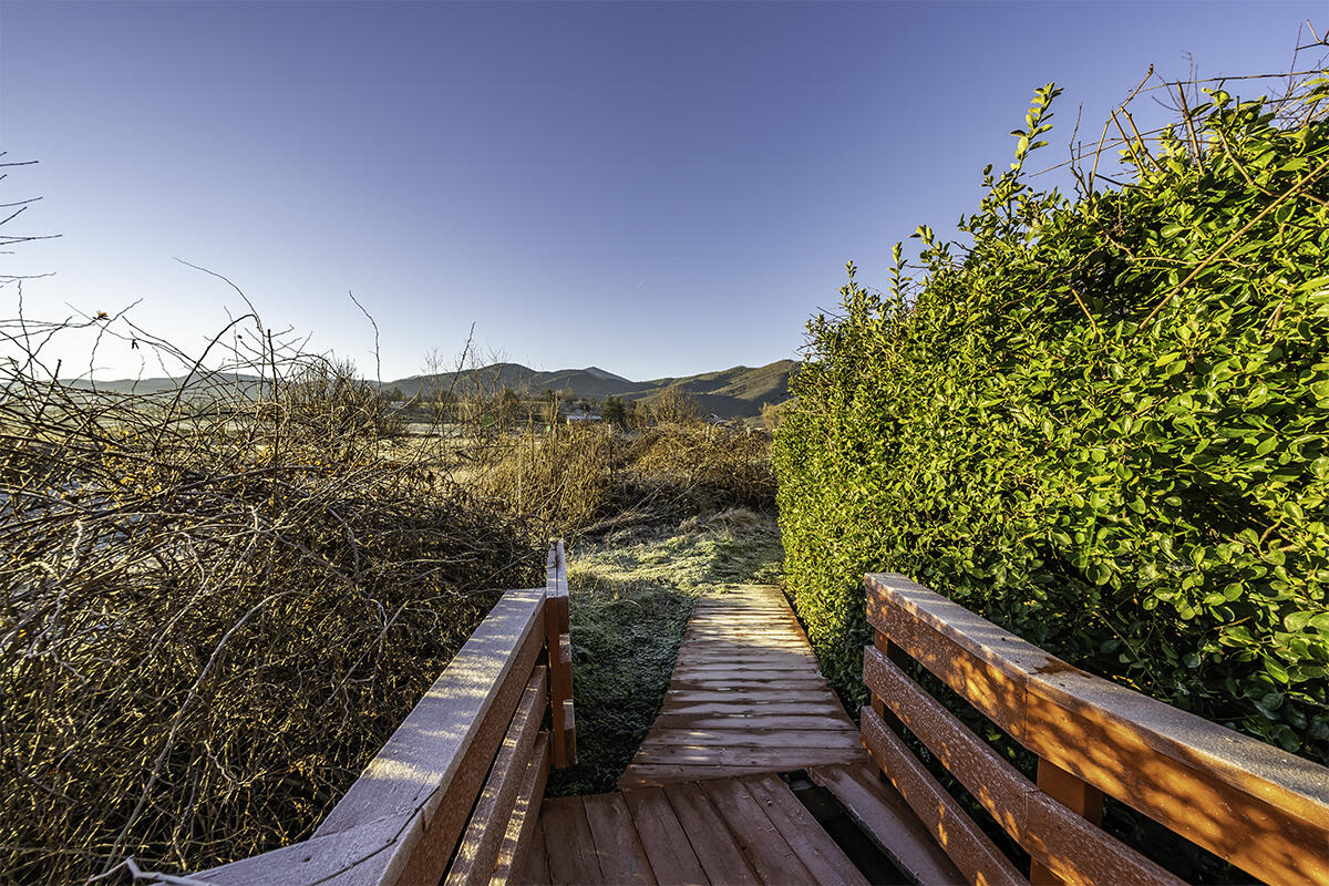 148 East Valley View Road Ashland, OR 97520 - Photo 41 of 43 38