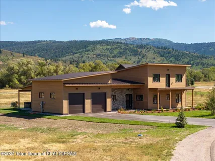 $1,499,000 | 174 Christopher Street, Victor, ID 83455