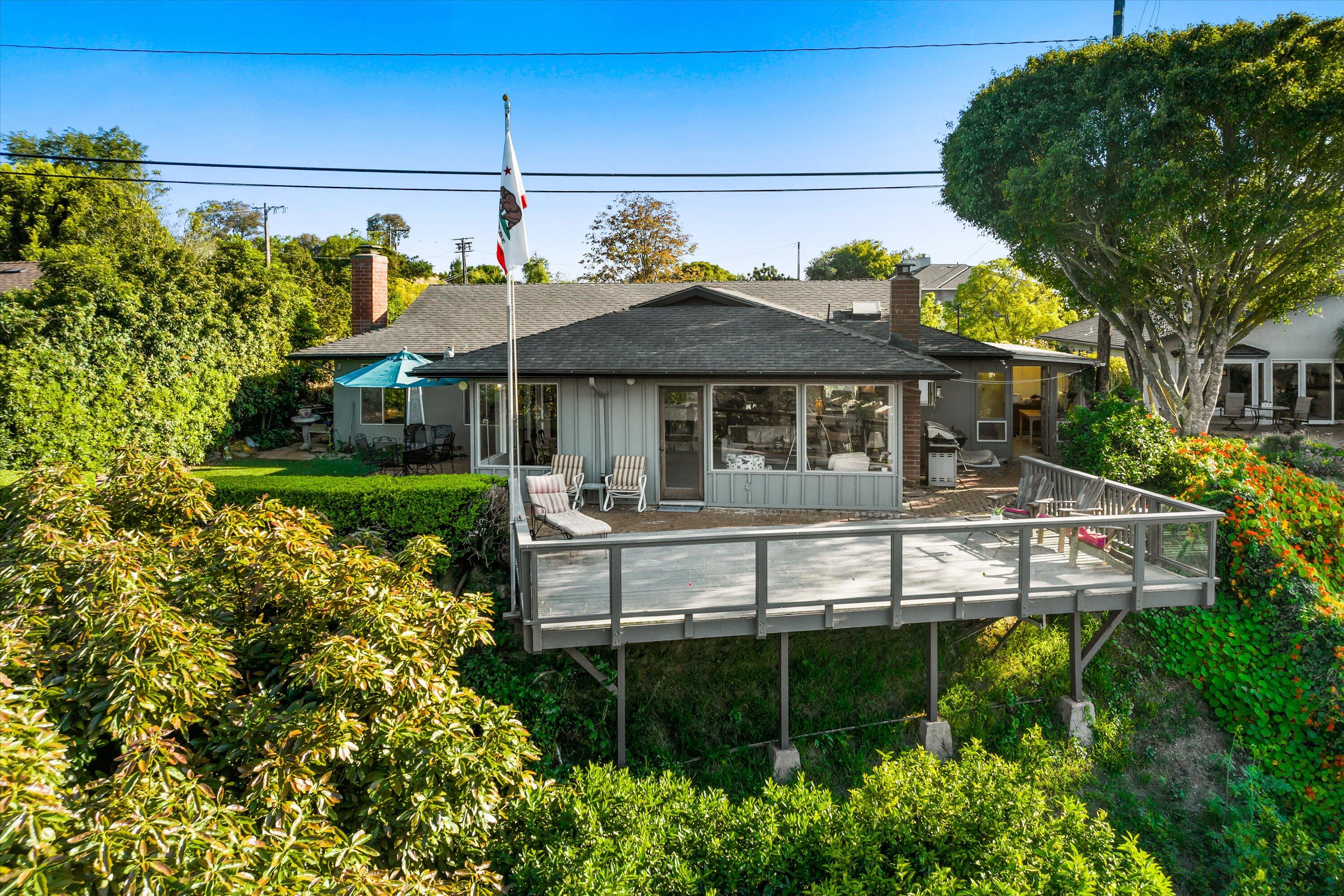 1638 La Coronilla Drive Santa Barbara, CA 93109 - Photo 35 of 41 Back View