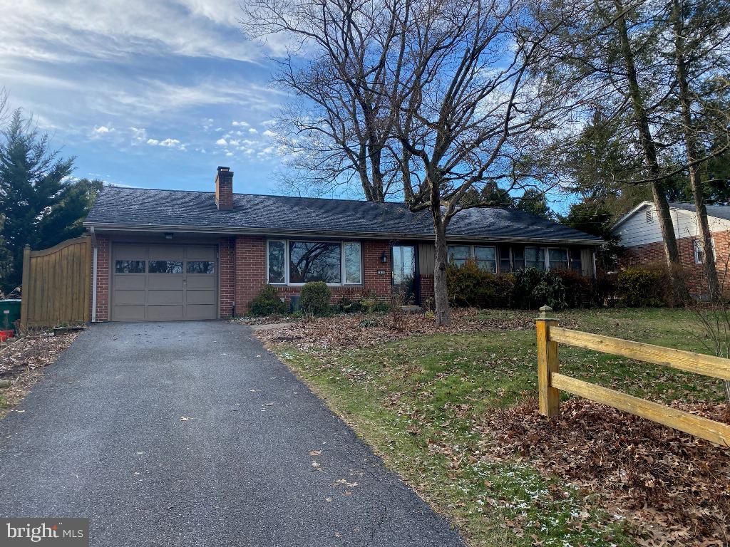 1618 Lambeth Road Lancaster, PA 17601 - Photo 1 of 14