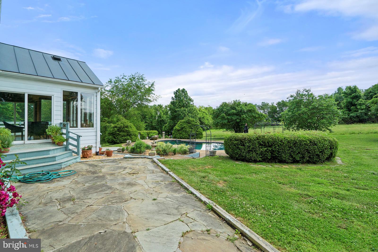 35361 Paxson Road Round Hill, VA 20141 - Photo 27 of 30 Flagstone walkway