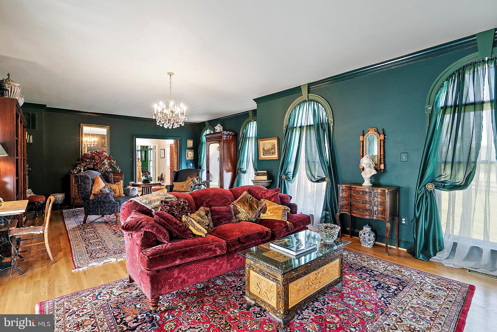 35361 Paxson Road Round Hill, VA 20141 - Photo 7 of 30 Grand living room with fireplace