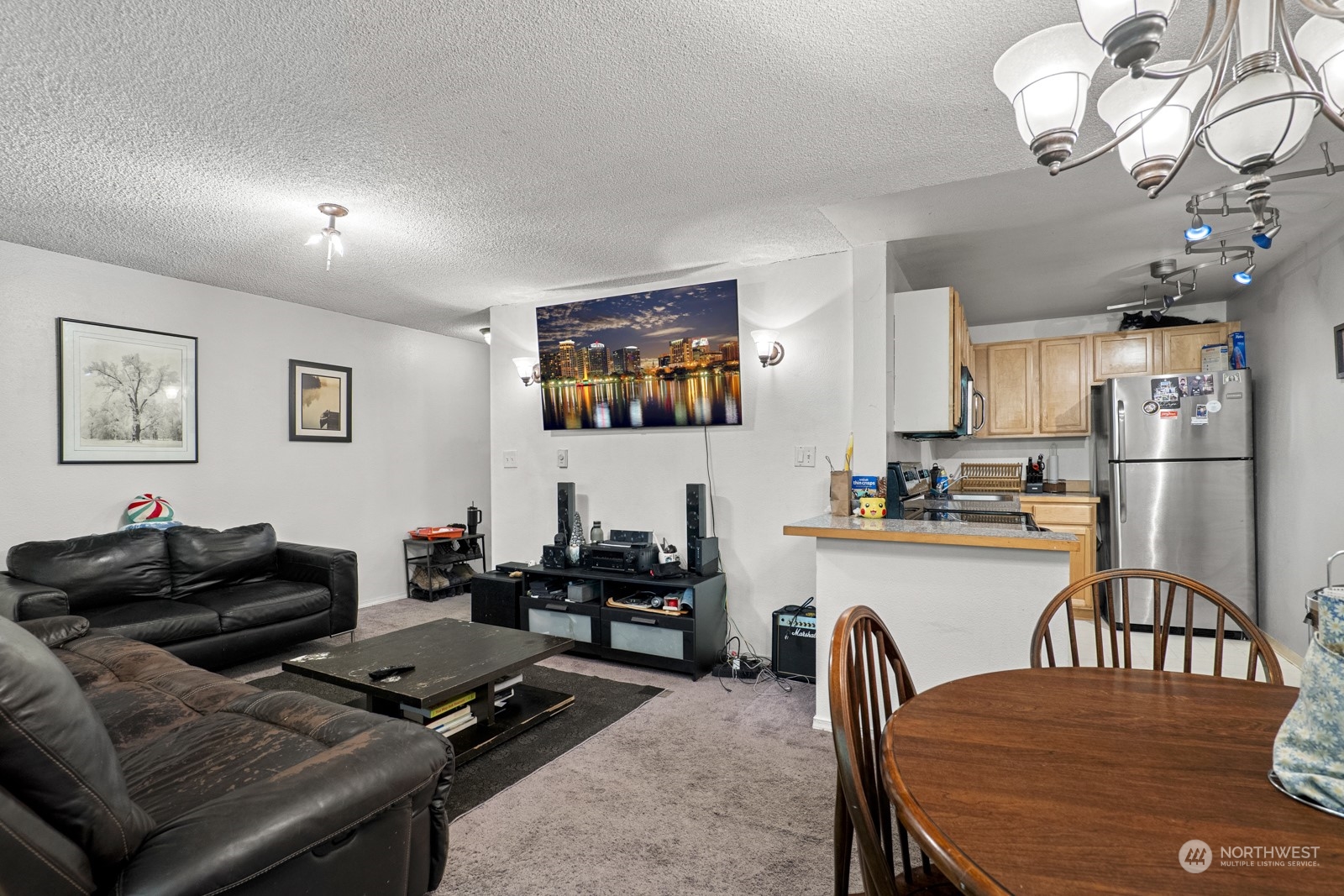 7421 212th Street Southwest, Unit 14 Edmonds, WA 98026 - Photo 15 of 17