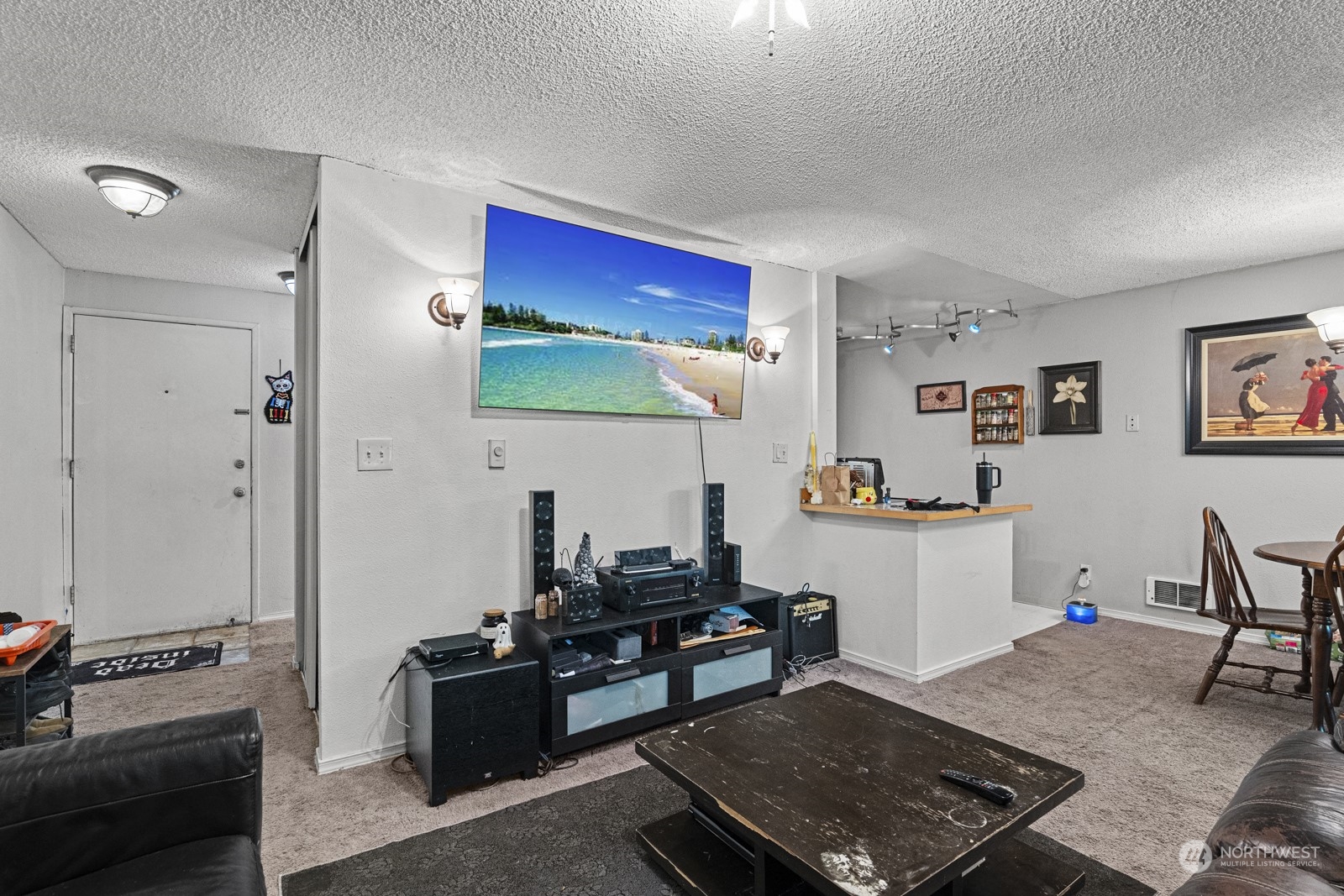 7421 212th Street Southwest, Unit 14 Edmonds, WA 98026 - Photo 8 of 17