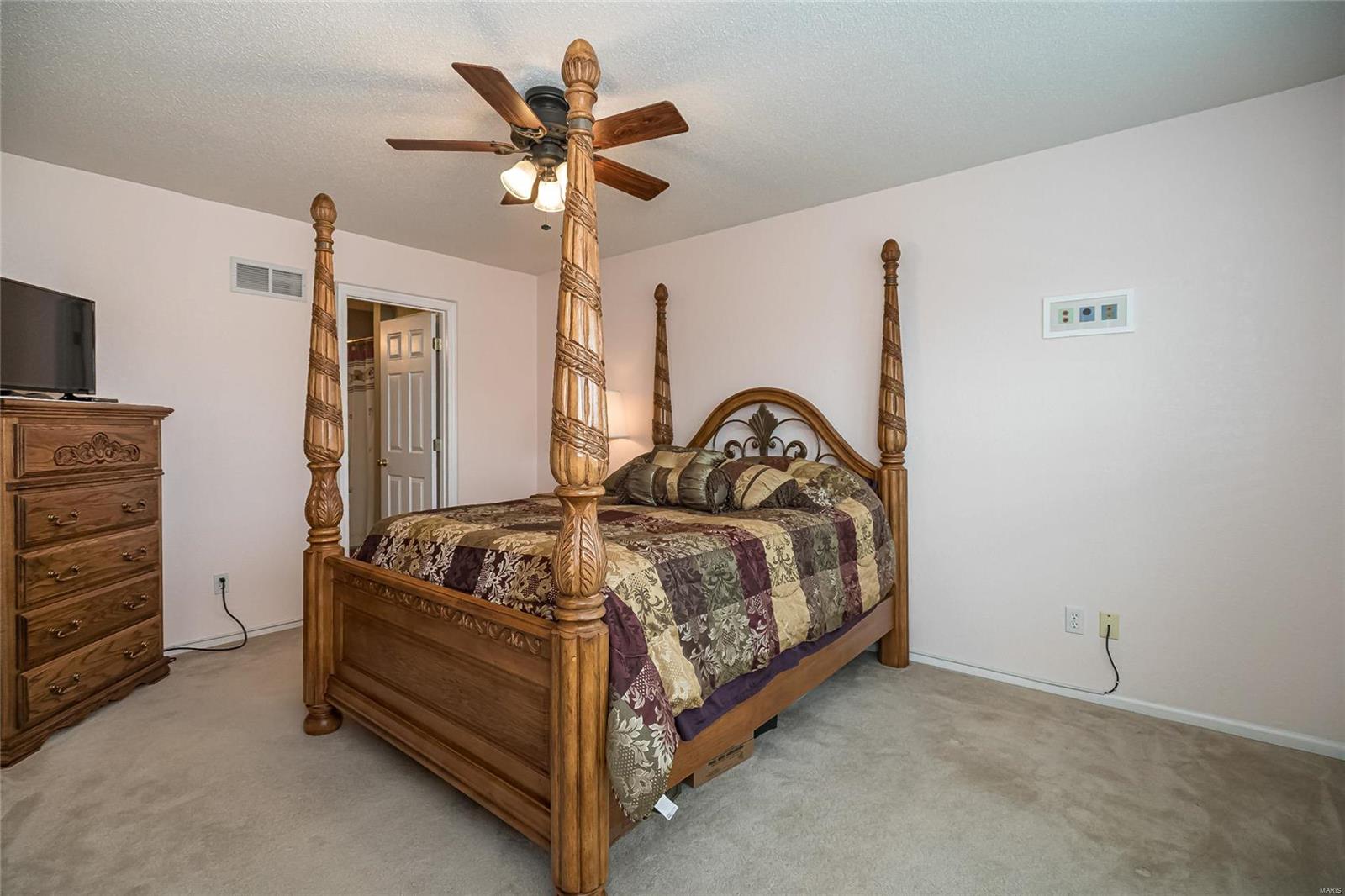 1421 Granite Ridge Drive St. Peters, MO 63303 - Photo 22 of 32