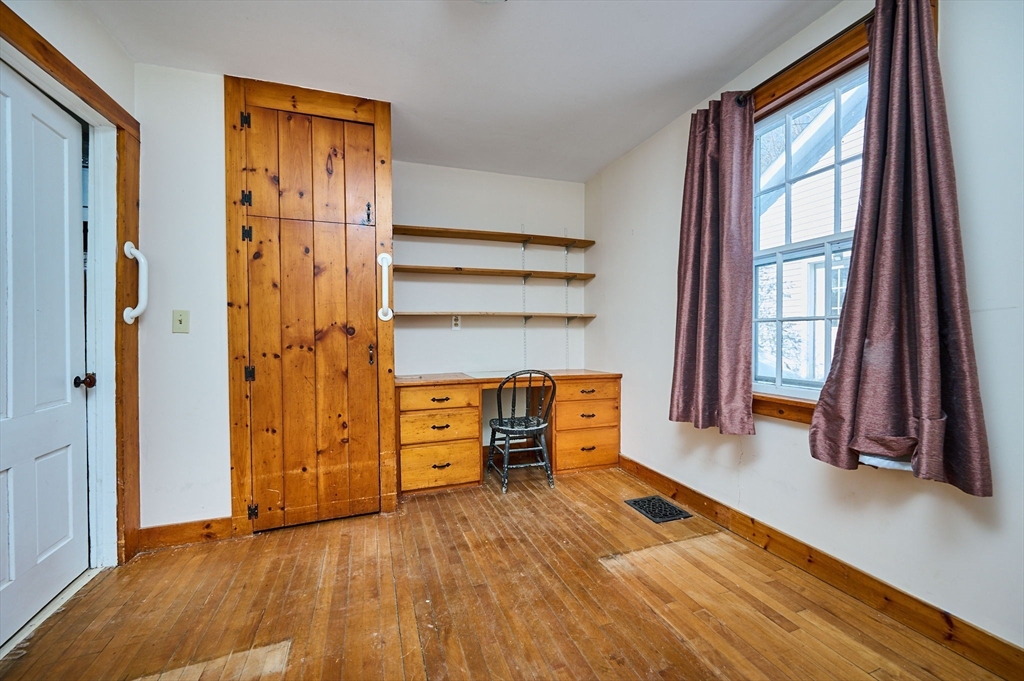 100 Depot Road Leverett, MA 01054 - Photo 17 of 38