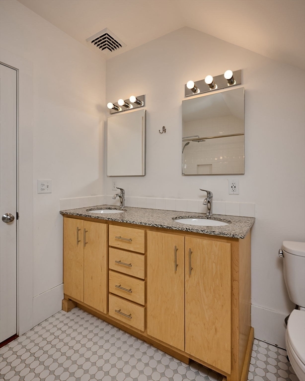 100 Depot Road Leverett, MA 01054 - Photo 24 of 38