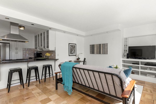 65 East India Row, Unit 26H Boston, MA 02110 - Photo 4 of 16