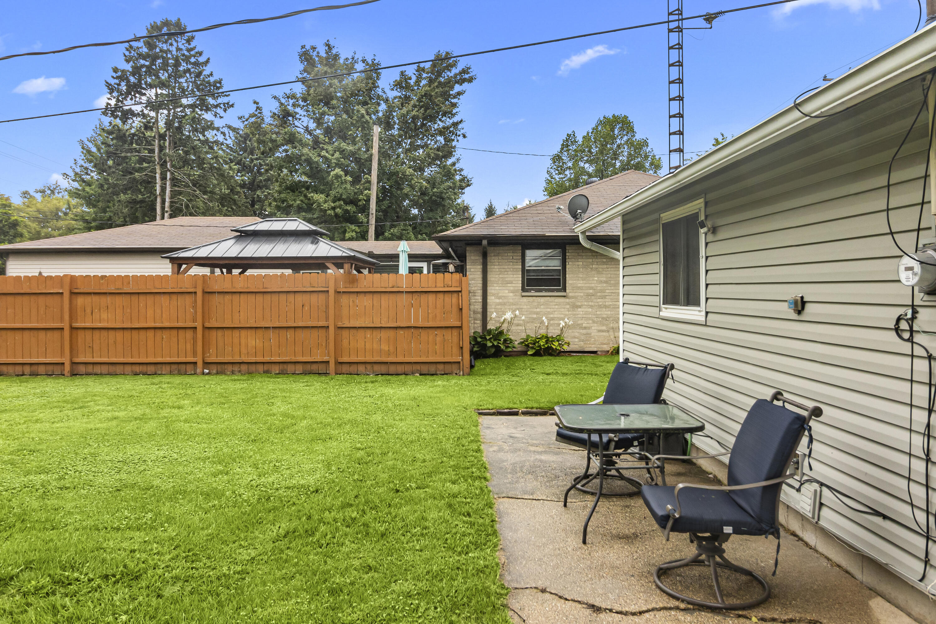 1126 East Wisconsin Street Delavan, WI 53115 - Photo 21 of 24 Patio to enjoy the yard