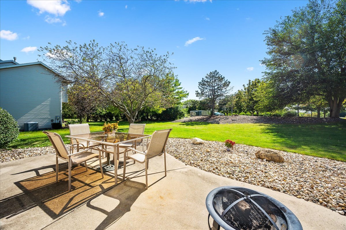 1101 Turtle Creek Normal, IL 61761 - Photo 27 of 39