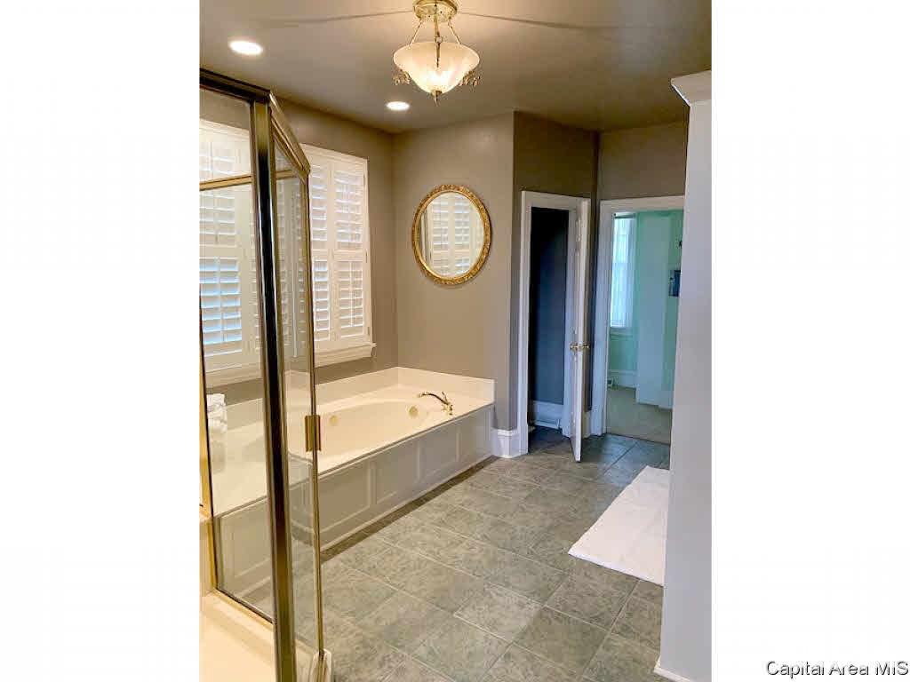 4504 Foxhall Lane Springfield, IL 62711 - Photo 19 of 36