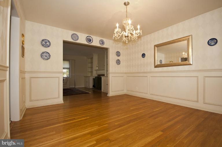2121 Woodfork Road Lutherville-Timonium, MD 21093 - Photo 17 of 20 Dining Room
