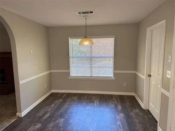 $2,000 | 1672 Walters Park Court, Loganville, GA 30052