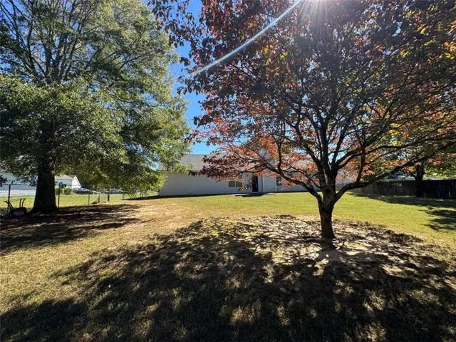 $2,150 | 1672 Walters Park Court, Loganville, GA 30052