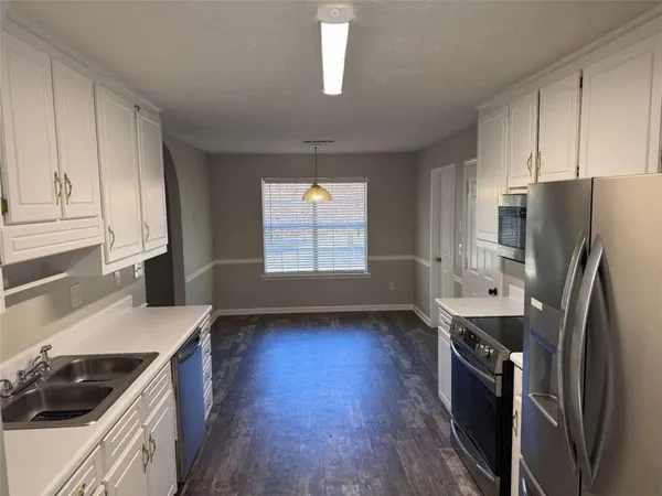 $2,000 | 1672 Walters Park Court, Loganville, GA 30052